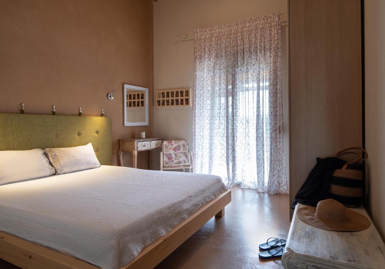 Villa Menie - Golden Fig Sykia Lodge Paralia Sikias المظهر الخارجي الصورة
